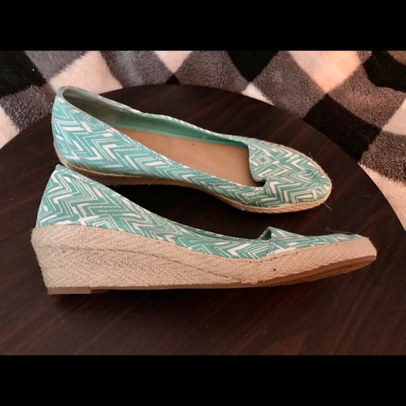 Lucky Brand size 10 wedge espadrilles - Picture 2 of 4